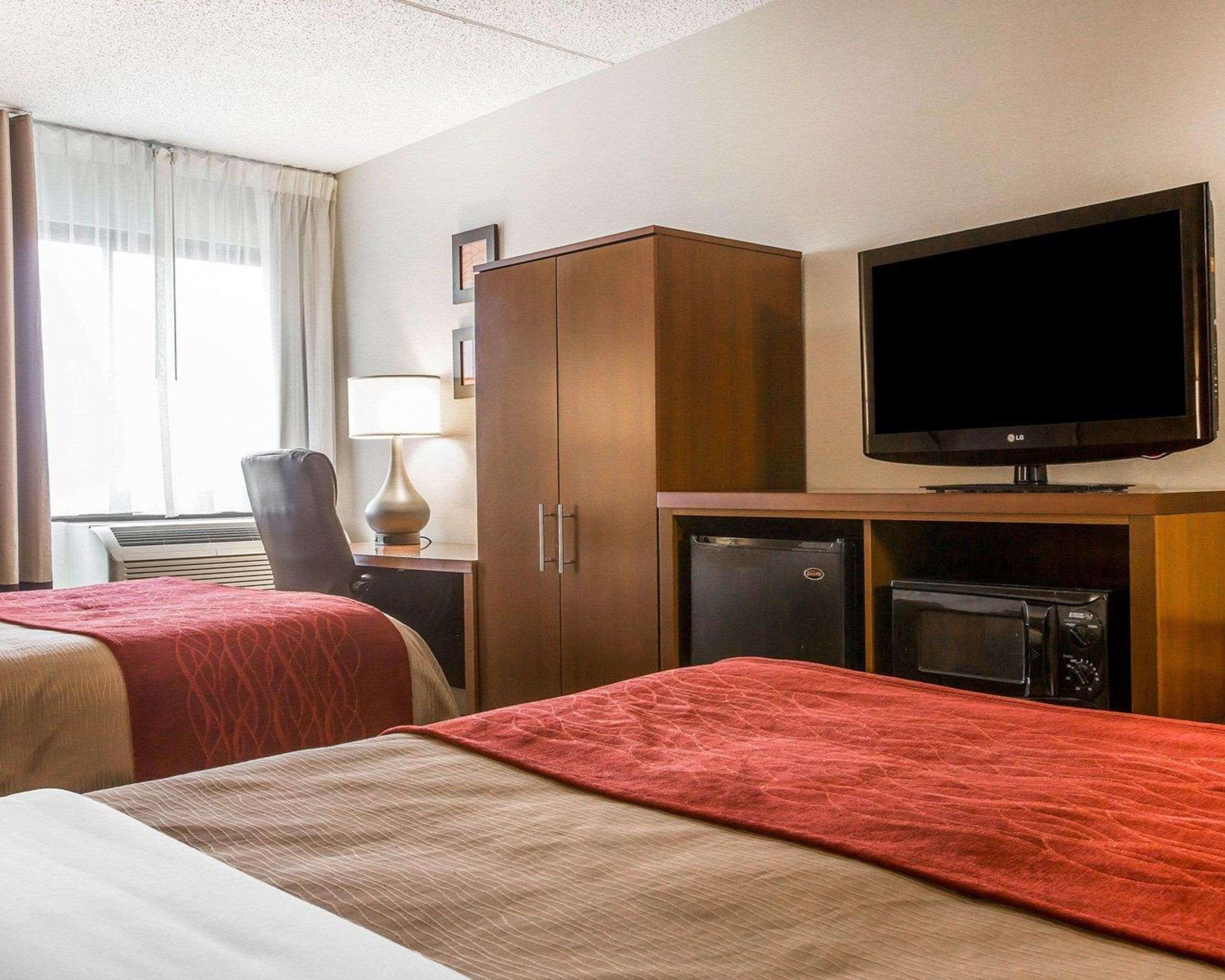 Comfort Inn Latham/Albany North Exterior photo