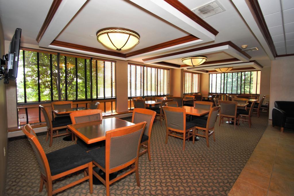 Comfort Inn Latham/Albany North Exterior photo