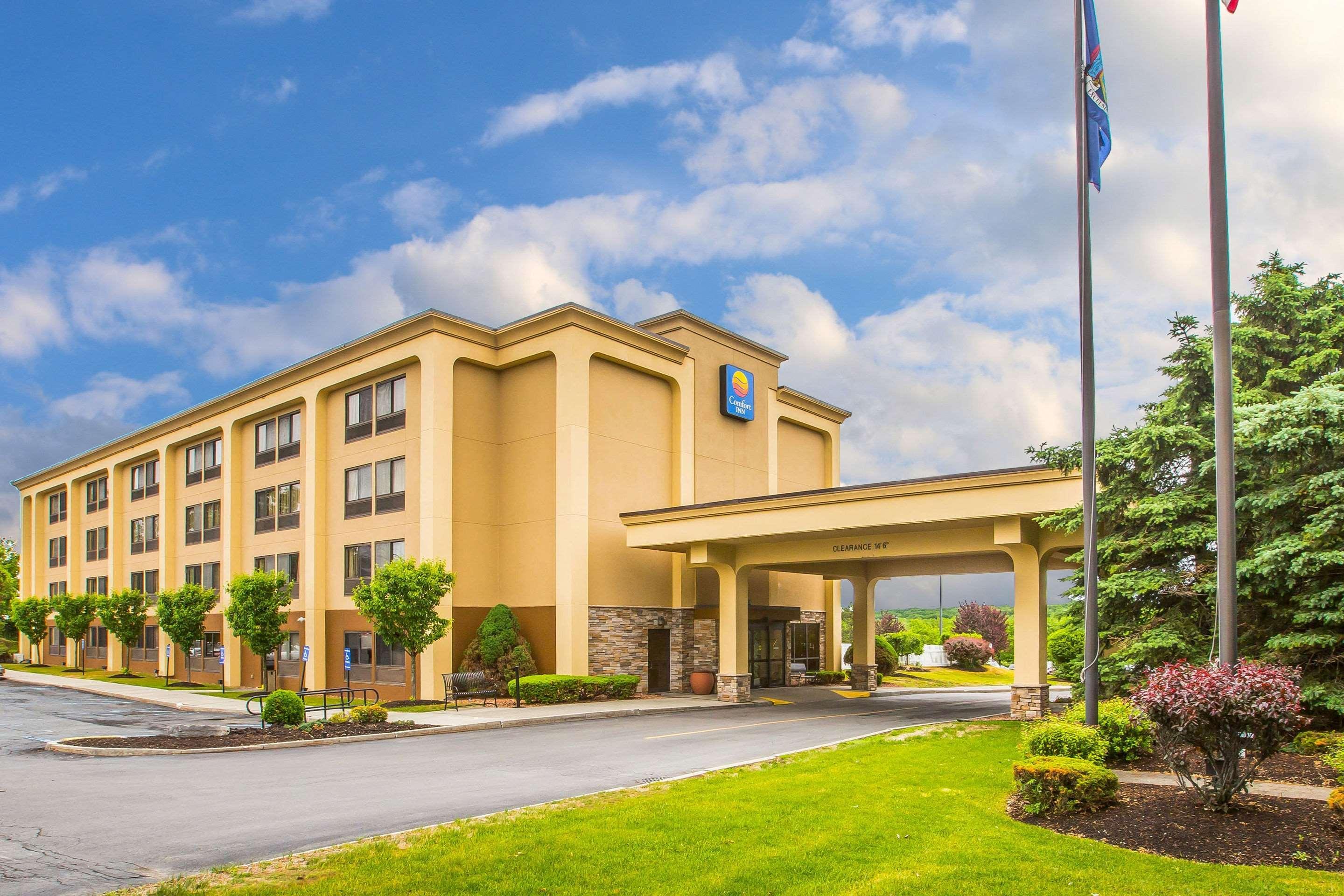 Comfort Inn Latham/Albany North Exterior photo