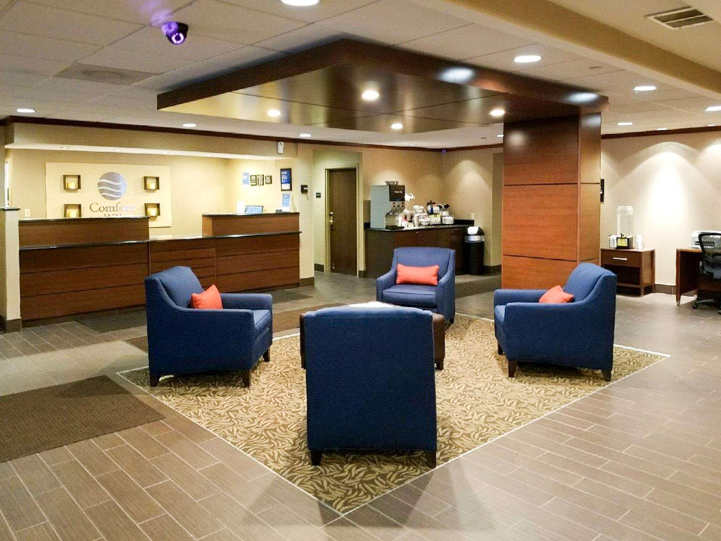 Comfort Inn Latham/Albany North Exterior photo